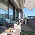 D-apartment - With Garage And Balcony Appartement