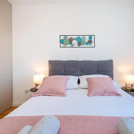Apartman D-apartment - With Garage And Balcony Zára