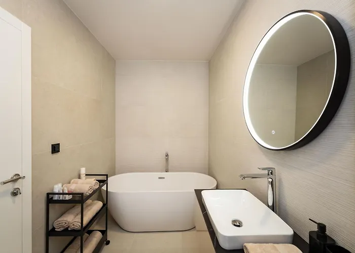 D-apartment - With Garage And Balcony Zadar