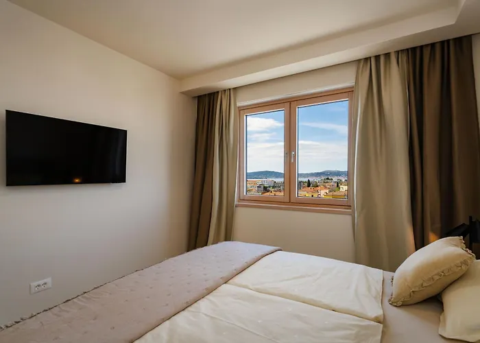 D-apartment - With Garage And Balcony Apartment *