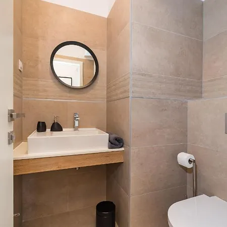 D-apartment - With Garage And Balcony *