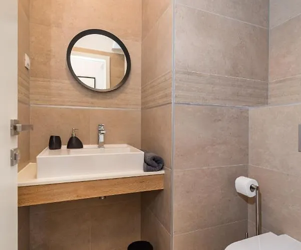 D-apartment - With Garage And Balcony *