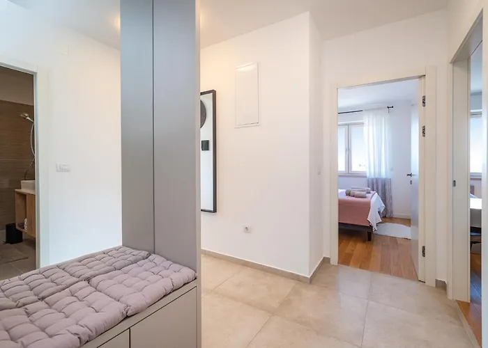 Apartmán D-apartment - With Garage And Balcony Zadar