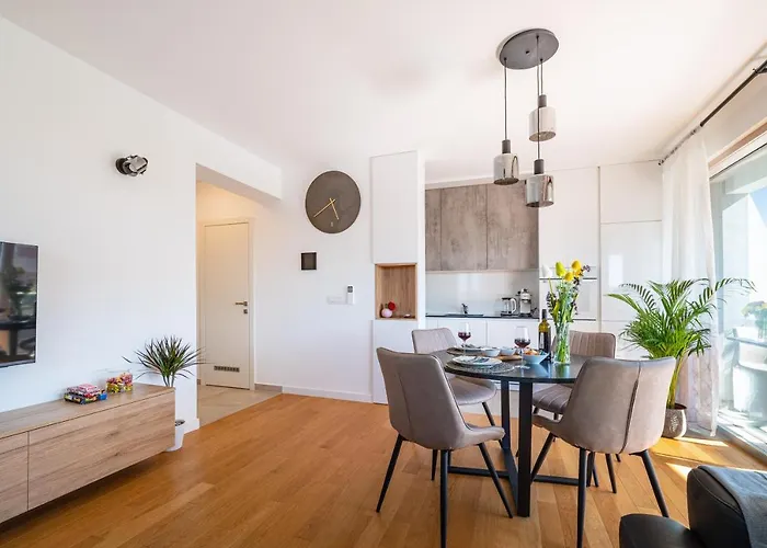 Apartmán D-apartment - With Garage And Balcony *