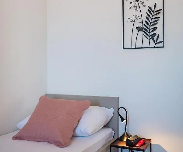 Apartmán D-apartment - With Garage And Balcony