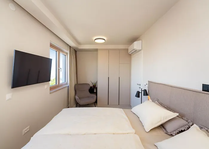 D-apartment - With Garage And Balcony * Zadar