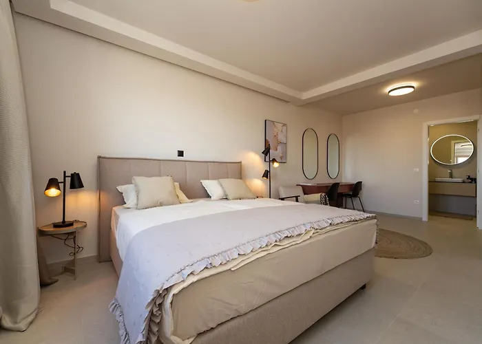 D-apartment - With Garage And Balcony Апартаменты