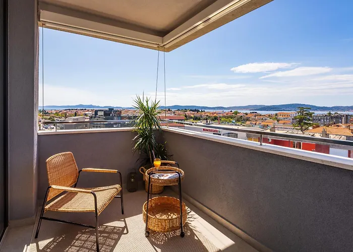 D-apartment - With Garage And Balcony *